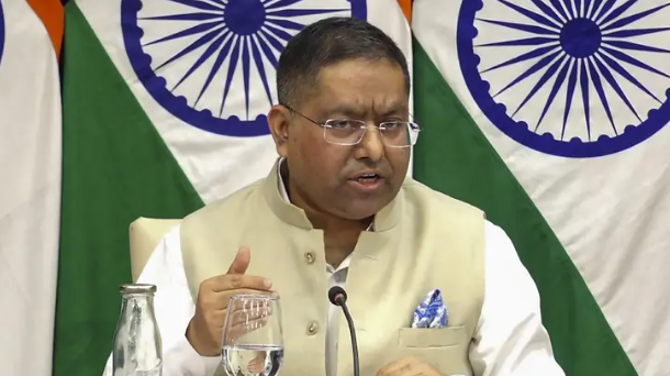 শেখ হাসিনাকে ফেরত পাঠানোর অনুরোধ খতিয়ে দেখা হচ্ছে: জয়সওয়াল