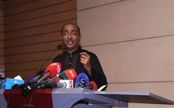 আইনমন্ত্রী মো. আসাদুজ্জামান আইনগত দিকনির্দেশনা দিয়ে সমাজকে সঠিক পথ দেখান আইনজীবীরা