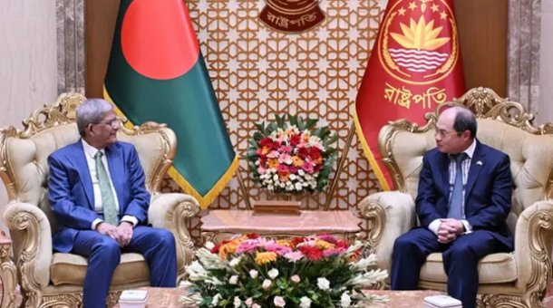 বাংলাদেশিদের জন্য ভিয়েতনামের ভিসা প্রক্রিয়া সহজীকরণের আহ্বান রাষ্ট্রপতির