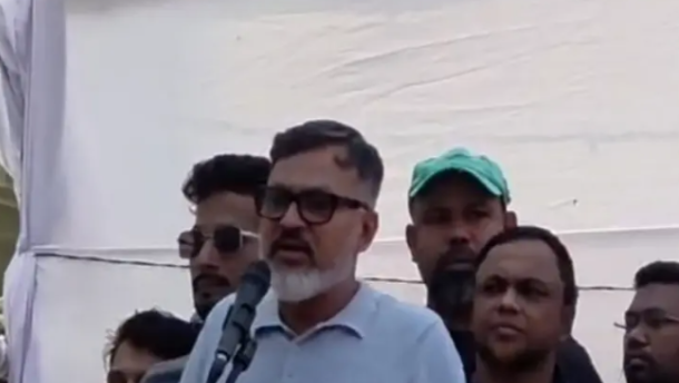 মিরপুরের মতো মোহাম্মদপুরের ফুটপাতে অবৈধ হকারদের বিরুদ্ধে অভিযান হবে