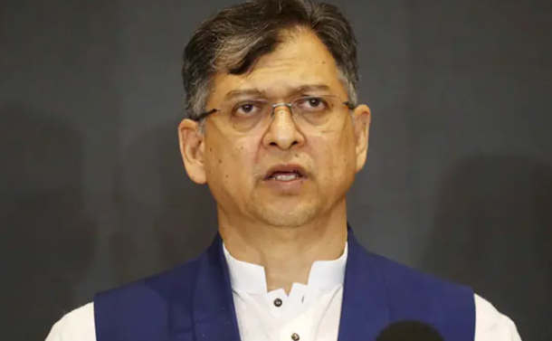 দিল্লি সফরে যাচ্ছেন না স্বরাষ্ট্রমন্ত্রী