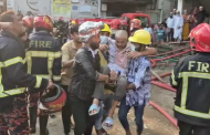 গাজীপুরে পোশাক কারখানায় আগুন, অসুস্থ ৭০ শ্রমিককে উদ্ধার
